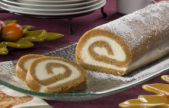 طرز تهیه رول کدوحلوایی با مغز پنیر خامه ای طرز تهیه رول کدوحلوایی با مغز پنیر خامه ای