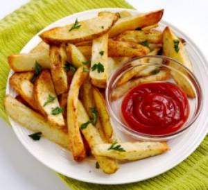 طرز تهیه کرانچی سیب زمینی بدون روغن