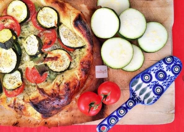 طرز تهیه گلت کدو سبز، پنیر و گوجه فرنگی