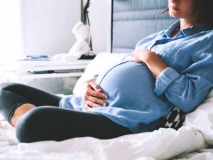نشانه های بدن چند ساعت از قبل از زایمان نشانه های بدن چند ساعت از قبل از زایمان