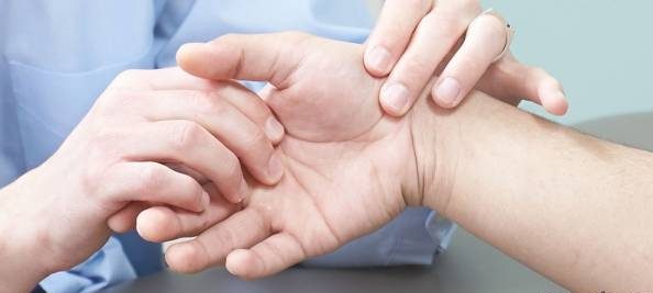 با زنجبیل درد مفاصل را درمان کنید