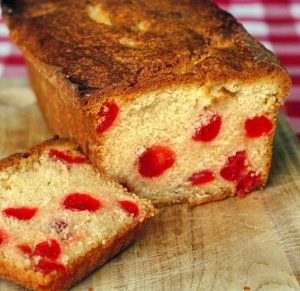 طرز تهیه کیک آلبالویی دو تخم مرغه طرز تهیه کیک آلبالویی دو تخم مرغه