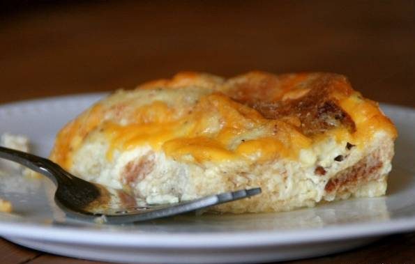 طرز تهیه استراتای پنیر یا Cheese Strata