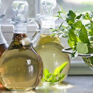 کدام عرقیات را نباید در دوران بارداری مصرف کرد؟ کدام عرقیات را نباید در دوران بارداری مصرف کرد؟