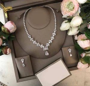 نکاتی برای خرید طلای عروس نکاتی برای خرید طلای عروس