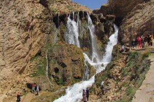 آبشار شیخ علیخان، طبیعتی رویایی در استان چهارمحال و بختیاری آبشار شیخ علیخان، طبیعتی رویایی در استان چهارمحال و بختیاری