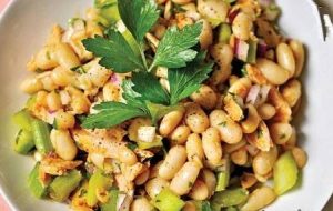 طرز تهیه خوراک کرفس و لوبیا طرز تهیه خوراک کرفس و لوبیا
