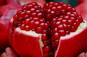استفاده از انار برای تصفیه کردن کبد و آرام کننده درد مفاصل استفاده از انار برای تصفیه کردن کبد و آرام کننده درد مفاصل
