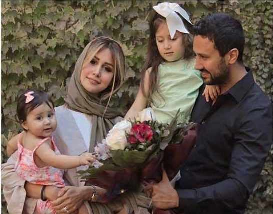 شاهرخ استخری