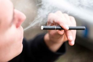 سیگار الکترونیکی می تواند به ترک کردن سیگار کمک کند؟