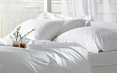 برهنه خوابیدن زن و شوهر چه فوایدی دارد؟