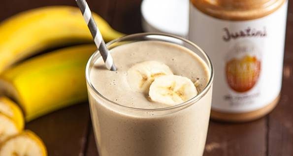 طرز تهیه اسموتی موز با بادام زمینی و اسپرسو طرز تهیه اسموتی موز با بادام زمینی و اسپرسو