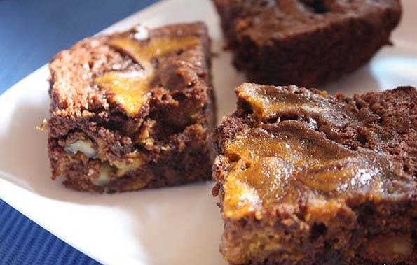 طرز تهیه براونی کدو تنبل طرز تهیه براونی کدو تنبل
