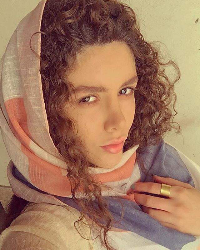 بیوگرافی نیکی محرابی؛ عکس های نیکی محرابی و همسرش