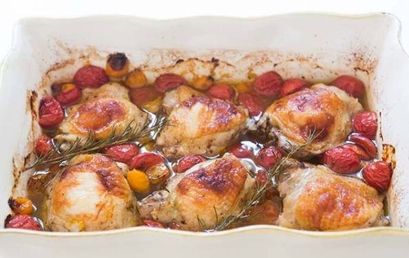 طرز تهیه ران کبابی با گوجه گیلاسی