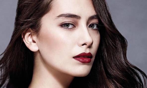 خانمهای با پوست گندمی چگونه آرایش کنند؟