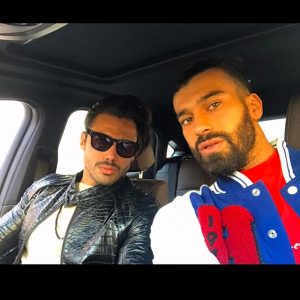 بیوگرافی رامین رضاییان ؛ عکس های فوتبالیست ایرانی در کنار همسر و مادرش بیوگرافی رامین رضاییان ؛ عکس های فوتبالیست ایرانی در کنار همسر و مادرش