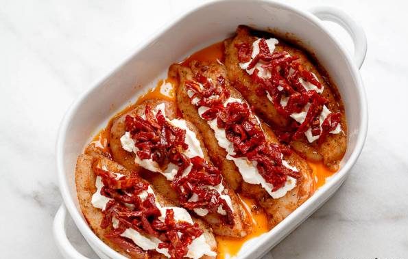 مرغ کاسرول؛ طرز تهیه غذای ایتالیایی خوشمزه مرغ کاسرول