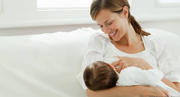 بزرگی سینه زنان | دلیل بزرگی سایز سینه و درمان آن با طب سنتی