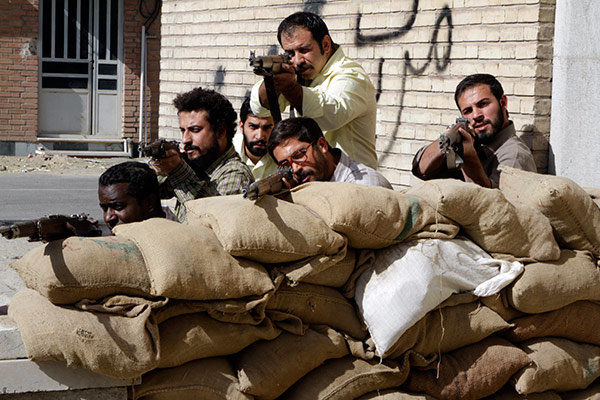 سریال در میان خاکستر ؛ داستان سریال و عکس های بازیگران و زمان پخش سریال