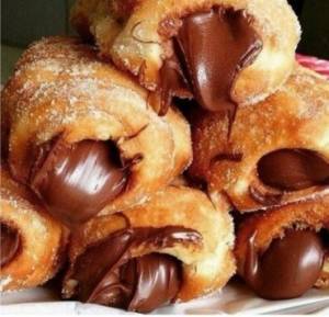 آموزش و طرز تهیه دونات مغزدار ایتالیایی