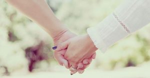 چه کنیم که همسرمان احساس خاص بودن کند؟ چه کنیم که همسرمان احساس خاص بودن کند؟