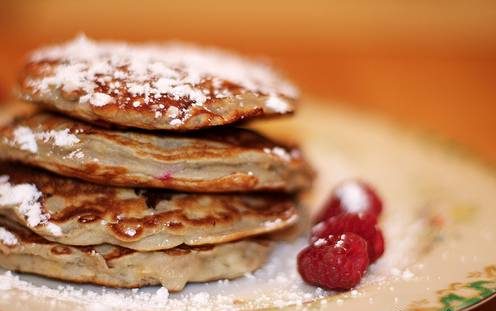 پنکیک جو دوسر و تمشک