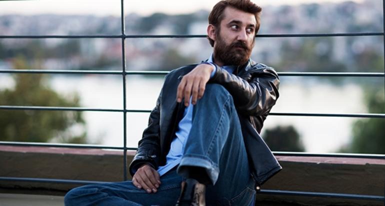 بیوگرافی نسیپ مملی (Necip Memili) و عکس های همسرش