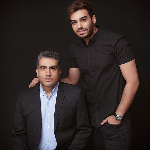 سینا درخشنده سینا درخشنده