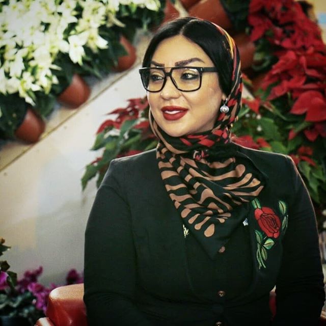 شقایق دلشاد شقایق دلشاد