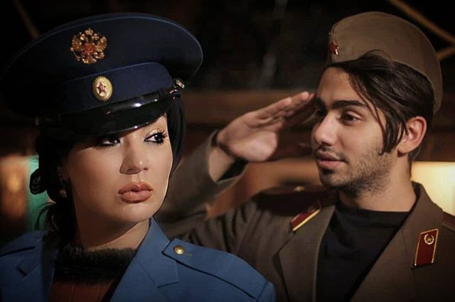 شقایق دلشاد شقایق دلشاد