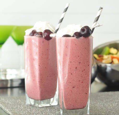 میلک شیک آلبالویی