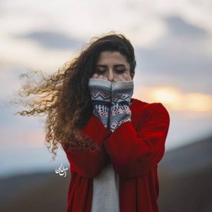 ژست دخترانه ایرانی برای عکاسی | آموزش ژست های جذاب دخترانه برای عکس ژست دخترانه ایرانی برای عکاسی | آموزش ژست های جذاب دخترانه برای عکس