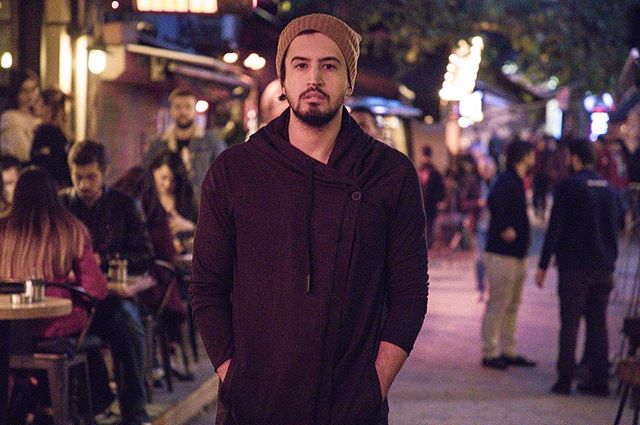 مهرداد صدیقیان 