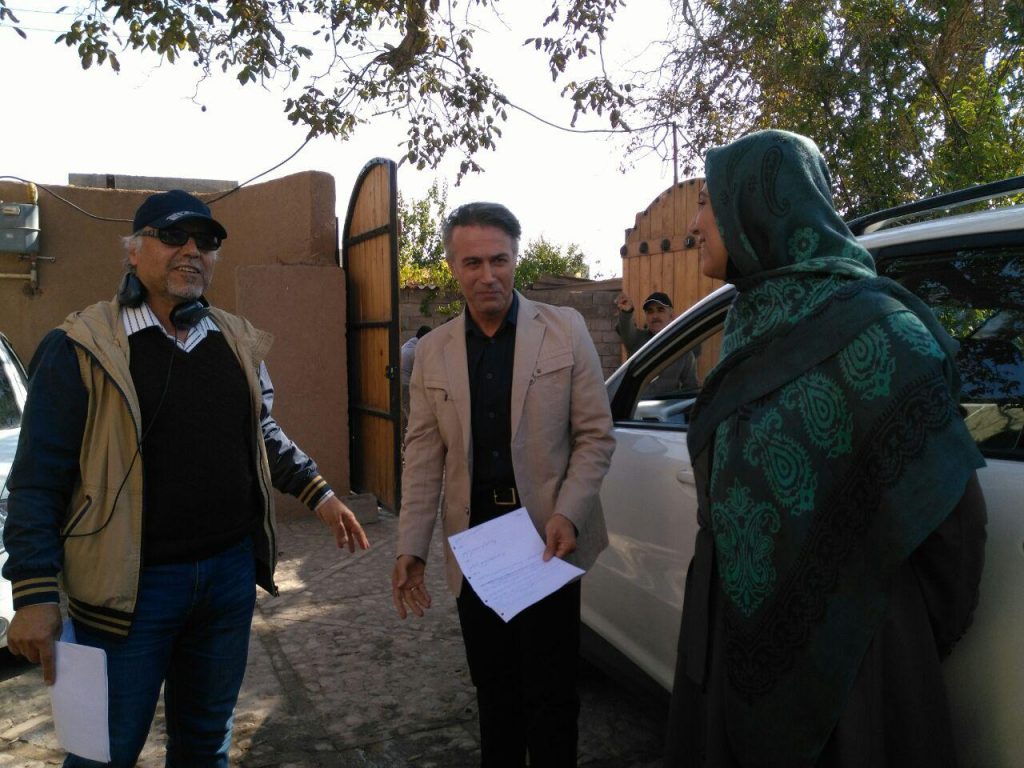 سریال خاک گرم