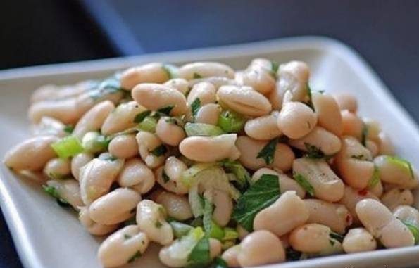 سالاد لوبیا سفید