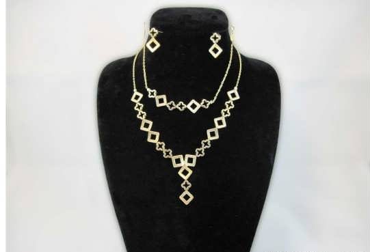 مدل سرویس طلا | شیک ترین مدل های سرویس طلای ظریف و شیک بانوان