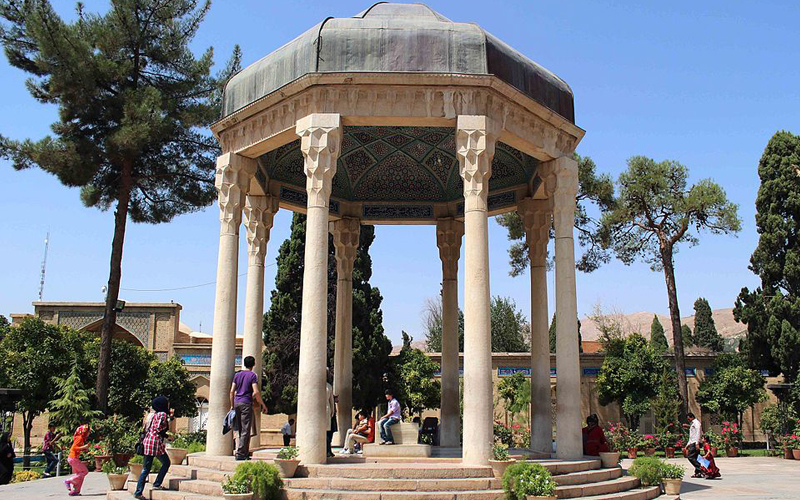 آرامگاه حافظ