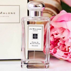26 عطر پرفروش زنانه + راهنمای خرید بهترین عطر زنانه خوشبو 26 عطر پرفروش زنانه + راهنمای خرید بهترین عطر زنانه خوشبو