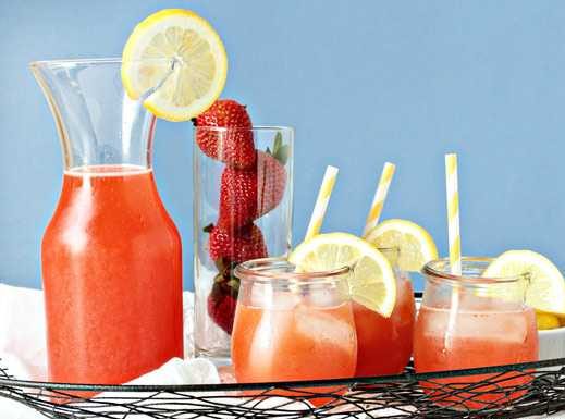 آموزش طرز تهیه لیموناد توت فرنگی با ژلاتین آموزش طرز تهیه لیموناد توت فرنگی با ژلاتین