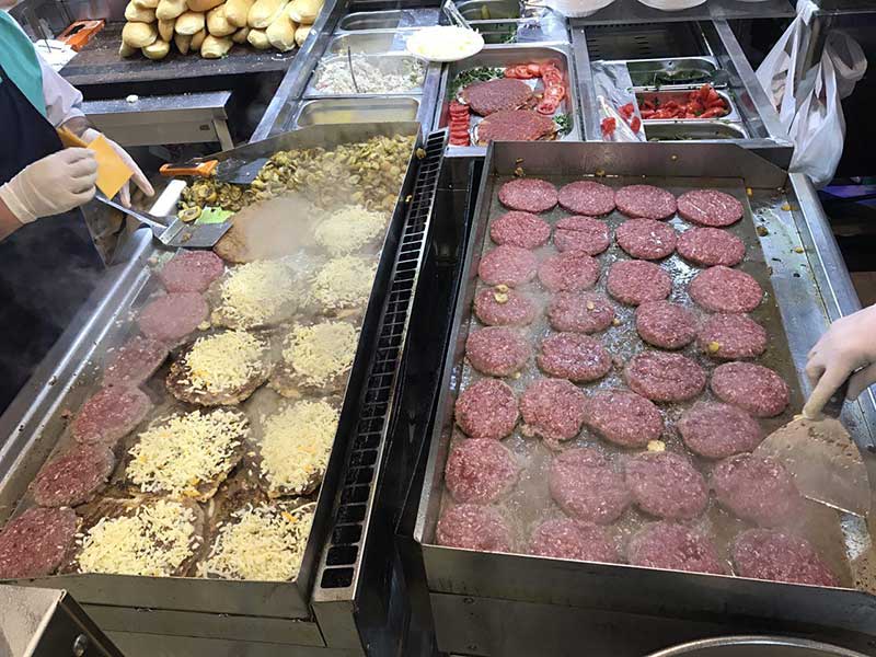 نحوه راه اندازی فست فود یا رستوران | چطور فست فود یا رستورانی موفق داشته باشیم؟