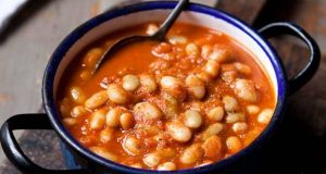 آموزش طرز تهیه خوراک لوبیا چیتی با گلپر آموزش طرز تهیه خوراک لوبیا چیتی با گلپر