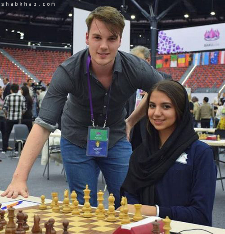 سارا سادات خادم‌ الشریعه