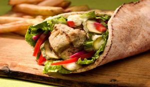 ساندویچ شاورما | آموزش روش تهیه غذای عربی خوشمزه ساندویچ شاورما