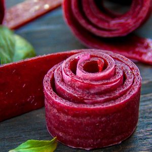 طرز تهیه لواشک آلو ترش + دو روش آسان برای تهیه لواشک آلو ترش خوشمزه طرز تهیه لواشک آلو ترش + دو روش آسان برای تهیه لواشک آلو ترش خوشمزه