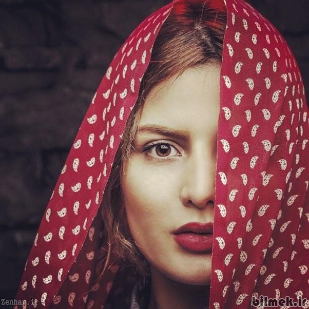 بیوگرافی غزاله اکرمی + زندگی شخصی و هنری و عکس های غزاله اکرمی و همسرش