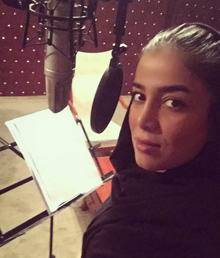 بیوگرافی ستین (فرناز ملکی زاده)