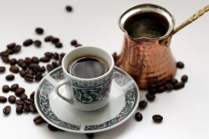 مصرف قهوه با معده خالی + خوردن قهوه به صورت ناشتا چه مضراتی دارد؟ مصرف قهوه با معده خالی + خوردن قهوه به صورت ناشتا چه مضراتی دارد؟