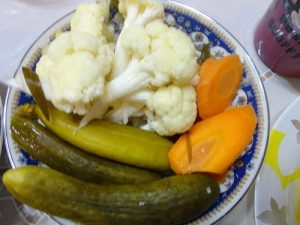 گل کلم شور | آموزش طرز تهیه گل کلم شور خوشمزه