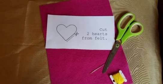 آموزش ساخت قلب با نمد